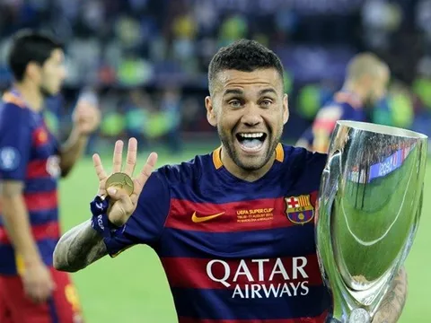 Tạm biệt Dani Alves!