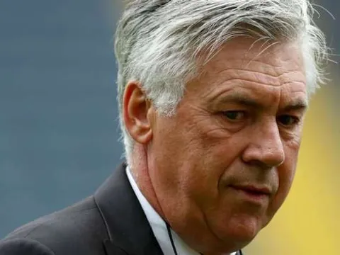 Ancelotti chê Bayern Munich vừa đá vừa ngủ
