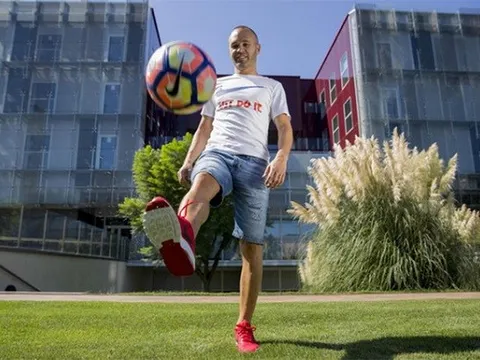 Andres Iniesta: La Masia là tình yêu, hạnh phúc và niềm tự hào