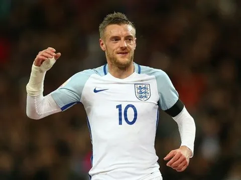 Anh đụng độ Nga: Rooney đá tiền vệ, Vardy dự bị
