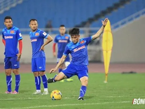 Thầy trò Hữu Thắng luyện "chiêu độc" trước cuộc tái đấu với ĐT Indonesia