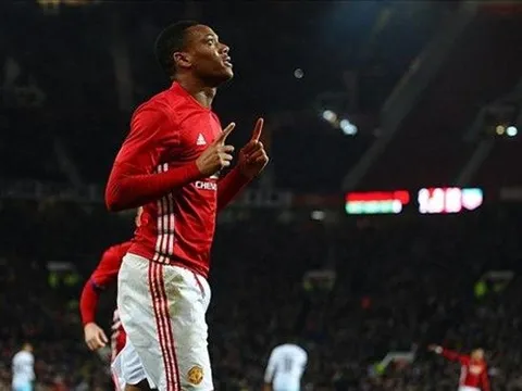 Có ít nhất 1 đội bóng không vui khi Anthony Martial tỏa sáng