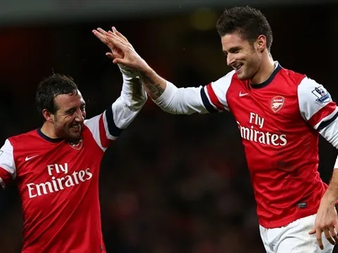 Arsenal trả giá vì vắng Cazorla, Giroud