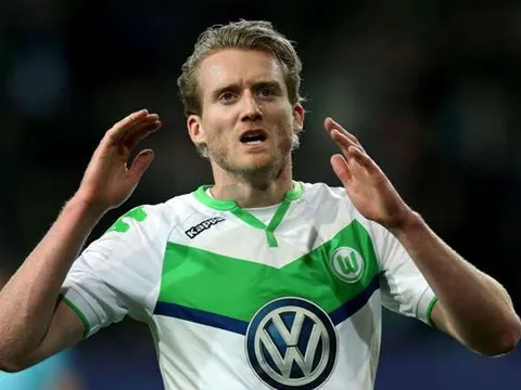 Dortmund mất Mkhitaryan nhưng được Schurrle