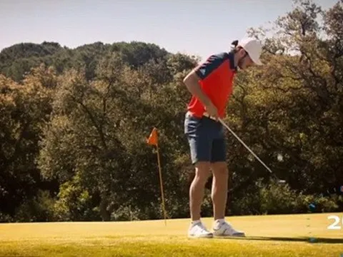 Gareth Bale khiến các golf thủ phải ngả mũ