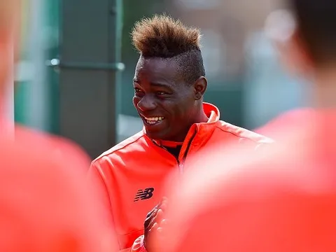 Balotelli sang Pháp làm lại sự nghiệp