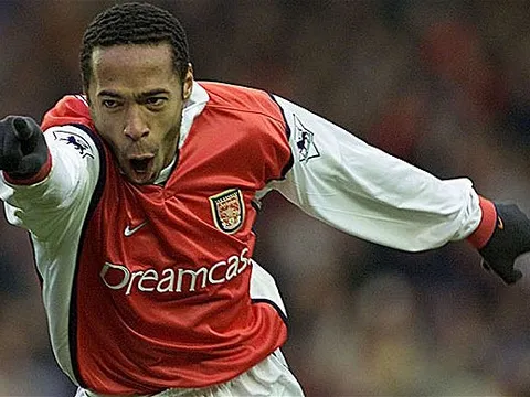 Bàn thắng đầu tiên của Thierry Henry cho Arsenal