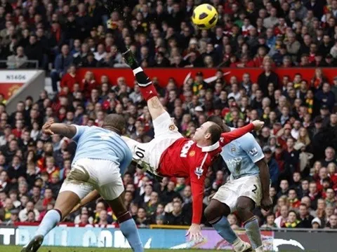 Bàn thắng để đời của Rooney trong trận derby Manchester năm 2011