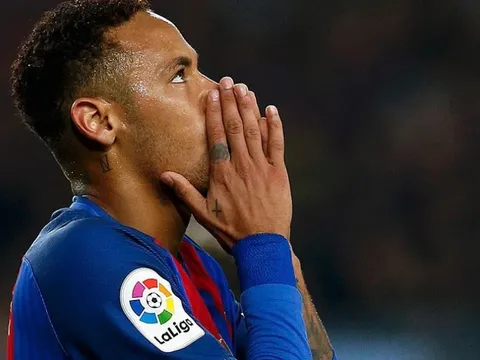 Barcelona bác tin đồn chấn thương của Neymar