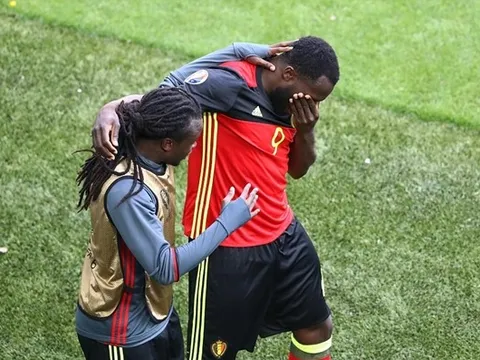 Lukaku khóc thút thít khi tỏa sáng giúp Bỉ đè bẹp Ireland