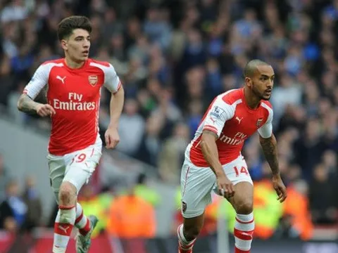 Bellerin - Walcott: Đôi bạn cùng tiến