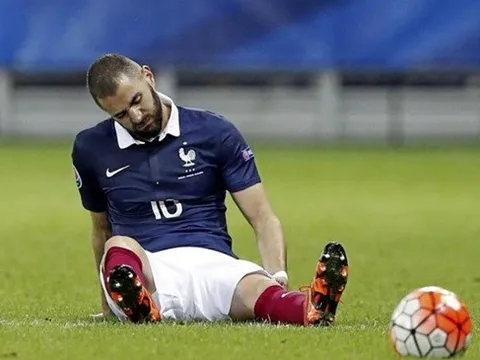 Benzema bị lôi vào thất bại của người Pháp trước BĐN