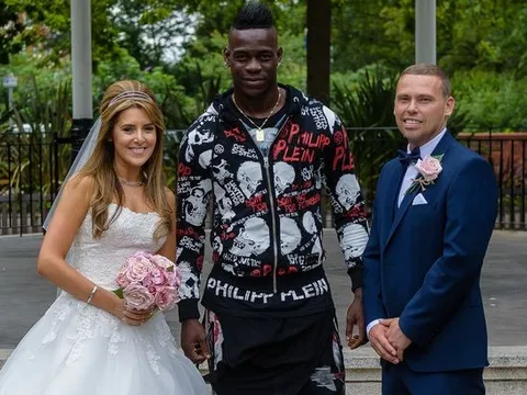 Bị Klopp hắt hủi, Balotelli vẫn tỏa sáng ở Liverpool