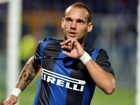 Bỏ qua Inter, Sneijder muốn được đầu quân cho Milan