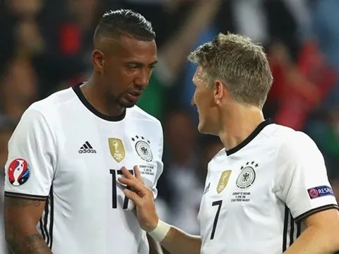 Boateng đòi thay Schweinsteiger làm thủ lĩnh tuyển Đức