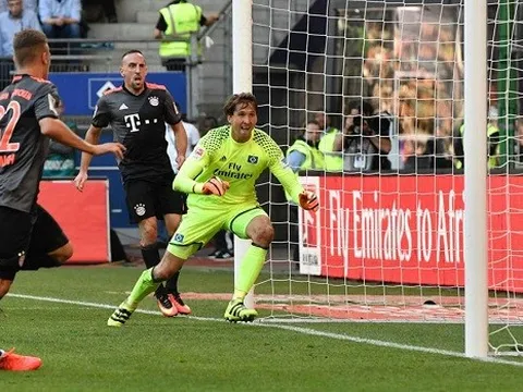 Bùng nổ phút cuối, Bayern có được 3 điểm