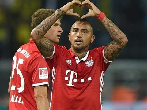 Bùng nổ trong hiệp 2, Bayern dễ dàng đánh bại Dortmund