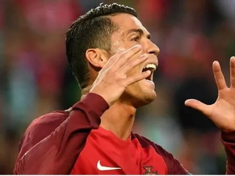 Ronaldo chỉ trích tuyển Iceland sau màn trình diễn thất vọng