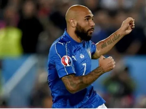 Simone Zaza thanh minh sau thảm họa sút 11m
