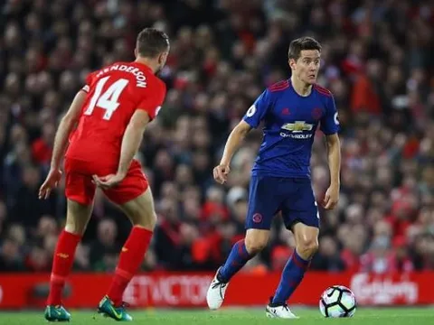 Carragher chỉ ra người làm nên khác biệt cho Man United