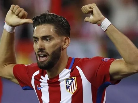 Carrasco bị bít cửa đến Barca, Real