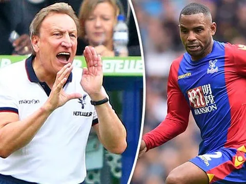 Cầu thủ ở Premier league phải chi tiền để được ra sân