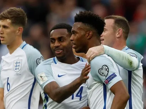 CĐV Liverpool phát cuồng trước màn trình diễn của Sturridge và Henderson