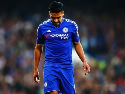 Chán Chelsea, "người thừa" Falcao sắp tái xuất Monaco