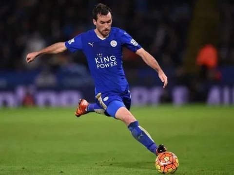 Chiến binh Fuchs, mục tiêu của Liverpool