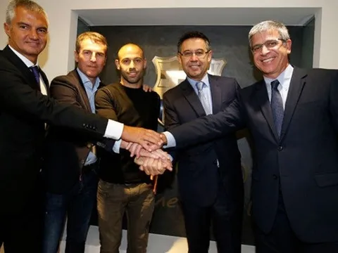 CHÍNH THỨC: Mascherano ở lại Barca đến năm 2019