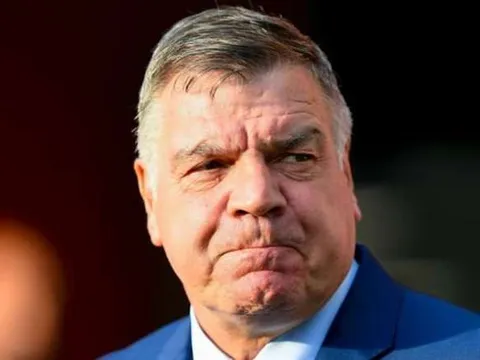 CHÍNH THỨC: Sam Allardyce bị sa thải sau 1 trận đấu cùng đội tuyển Anh