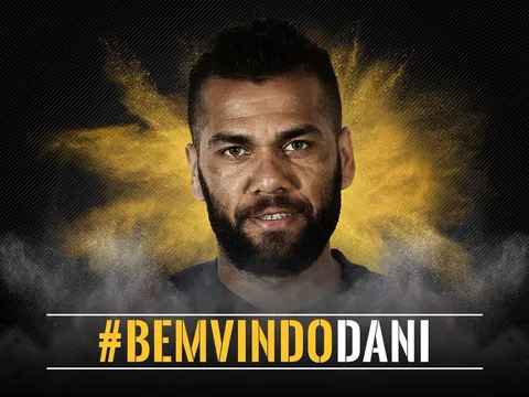 Chính thức: Sao Barca cập bến Juventus
