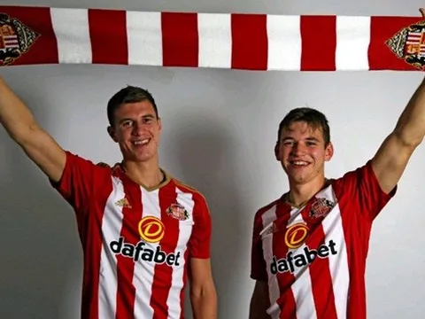 Chính thức: Sunderland đón cùng lúc 2 sao trẻ M.U
