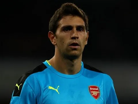 Chính thức: Thêm một cầu thủ gia hạn với Arsenal