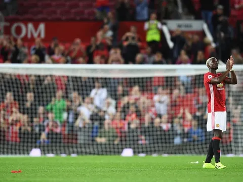 Chưa đá Europa League, Man Utd đã nhận tin buồn