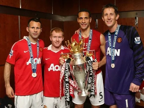 Chùm ảnh: 29 năm gắn bó, đã đến lúc tạm biệt "tượng đài" Ryan Giggs (Phần 1)