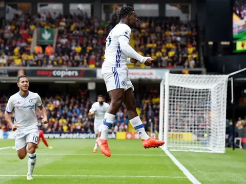 Conte ghi dấu ấn, Chelsea tiếp tục thắng kịch tính