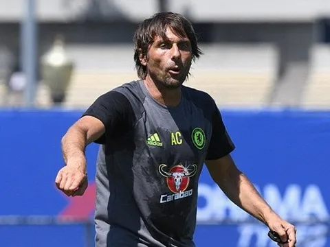 Conte ngạc nhiên vì lứa tài năng trẻ của Chelsea