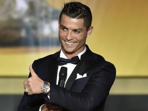 Ronaldo sẽ giành Quả bóng vàng vì đẹp trai!