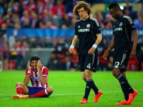 Mikel dùng chiêu độc để chào đón Luiz