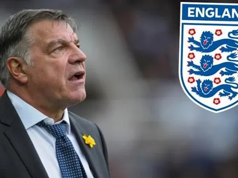 Cư dân mạng lại 'dậy sóng' với scandal của Sam Allardyce