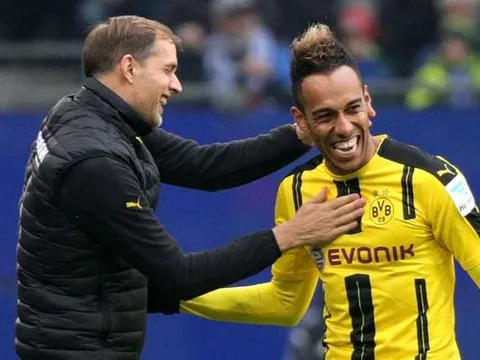 Cú poker là lời xin lỗi của Aubameyang