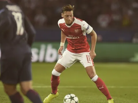 Cục diện Bảng A: PSG, Arsenal nắm lợi thế