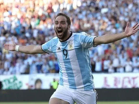 Cực nóng: Juve trả gần trăm triệu, Higuain chuẩn bị kiểm tra y tế