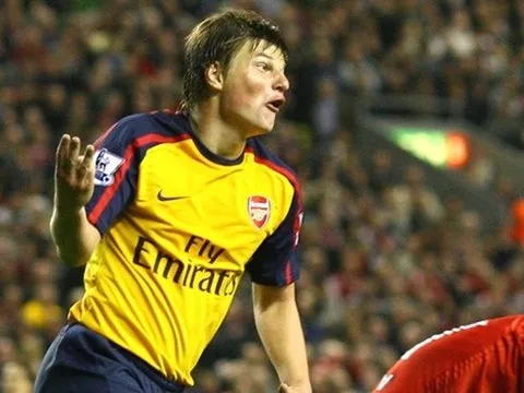 Cùng xem lại trận đấu điên rồ với 8 bàn thắng giữa Arsenal và Liverpool