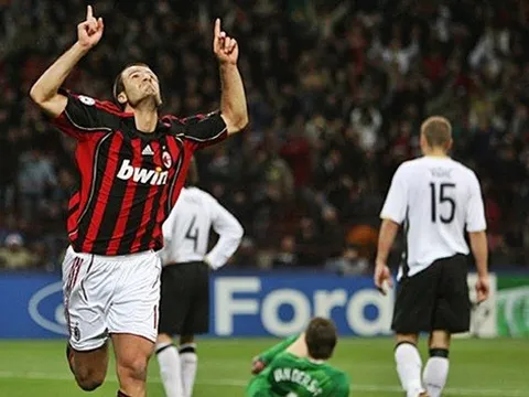 Cùng xem lại trận thư hùng giữa Milan và Man Utd năm 2007