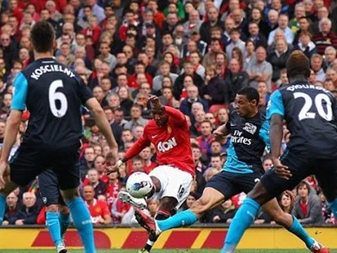 Cùng xem lại trận thua tan nát 2-8 của Arsenal trước Man Utd