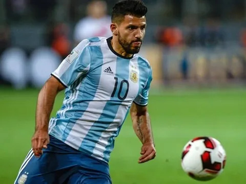 Đá hỏng Penalty, Aguero sắp bị loại khỏi tuyển Argentina?
