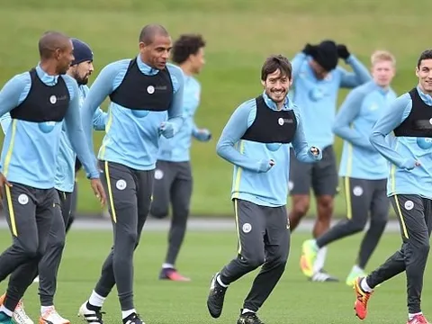 Dàn sao Man City rạng ngời chuẩn bị 'chiến' Middlesbrough