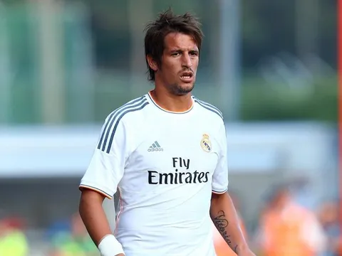 Đẳng cấp của Fabio Coentrao